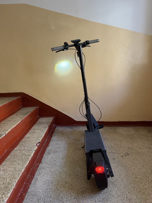 Trotineta electrica Navee S60