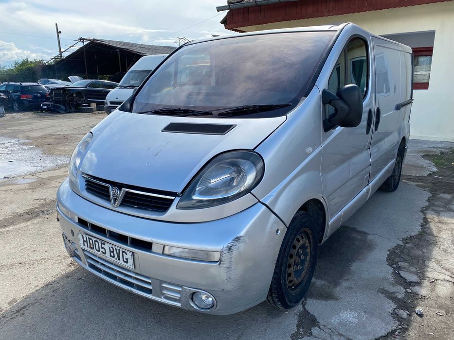 DEZMEMBREZ PIESE Opel VIVARO 1.9 DTI 74 KW 101 cp 6+1 trepte tip F9Q 2005 import ANGLIA Renault TRAFIC