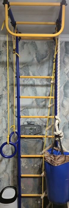 Турник/шведская стенка