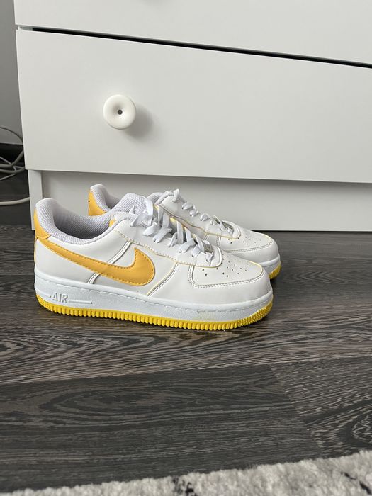 Пролетно есенни обувки Нови