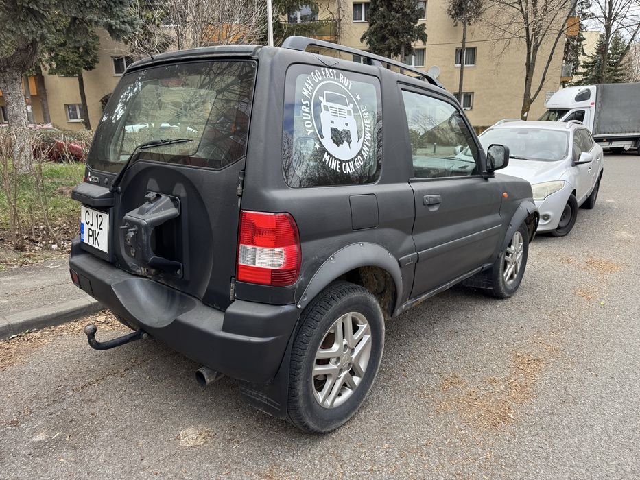 Dezmembrez Mitsubishi Pajero pinin 2.0  si 1.8 gdi piese pinini shogun