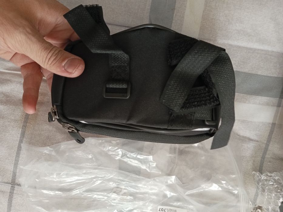 Держатель для телефона велосипед самокат итд