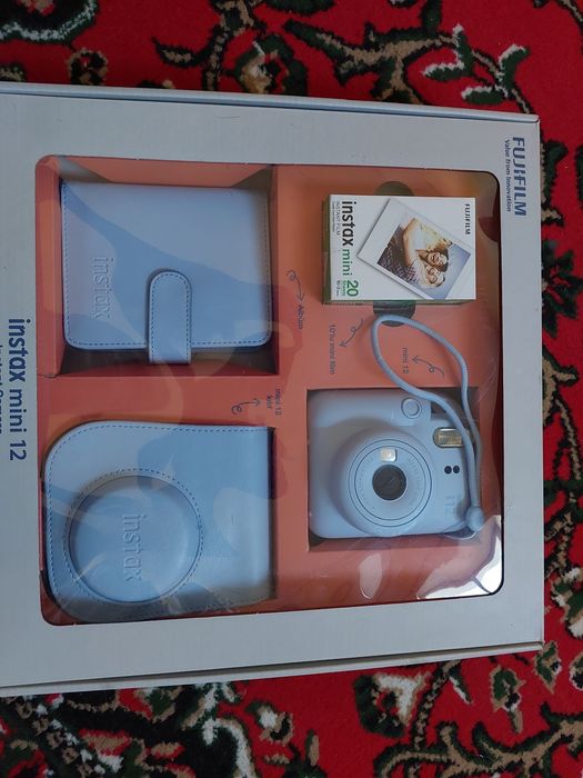 Моментальное фото аппарат