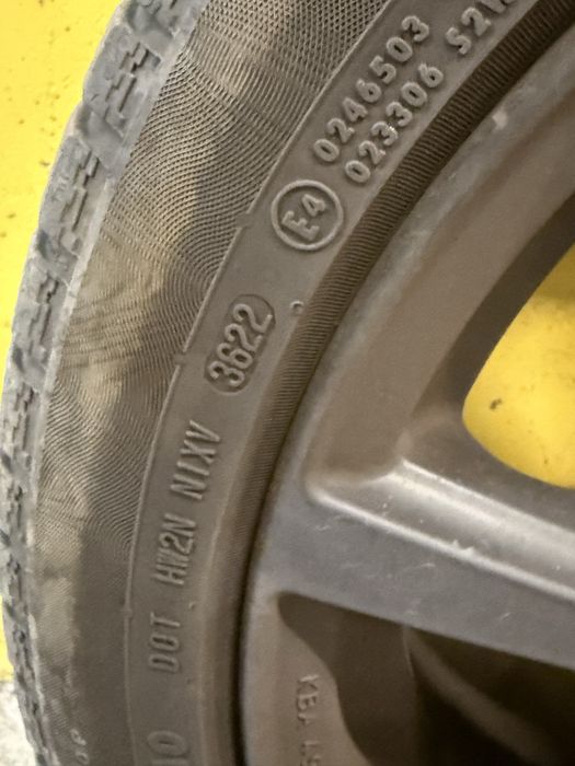 Джанти 8.5Jx18 + Continental TS830P 255/40 R18