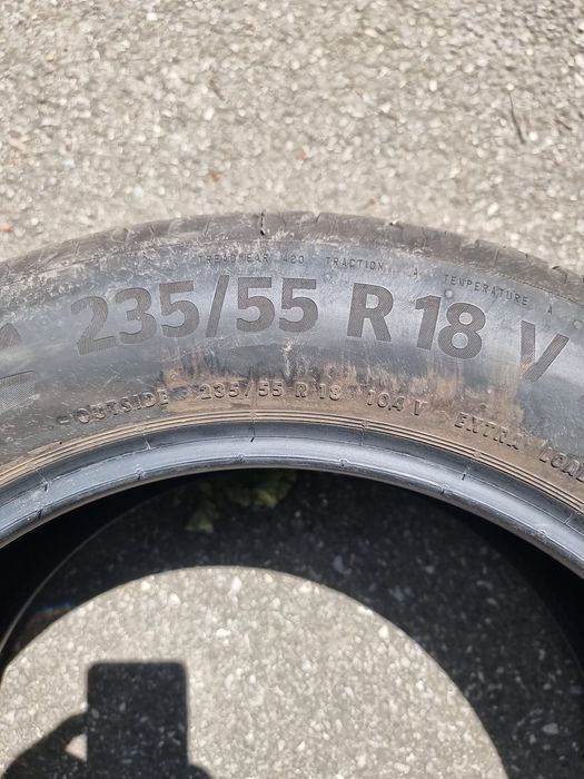 Vand set 4 anvelope continental 235/55 R18 V, de vara, in stare excelenta