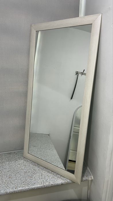 Продам зеркала 2 шт