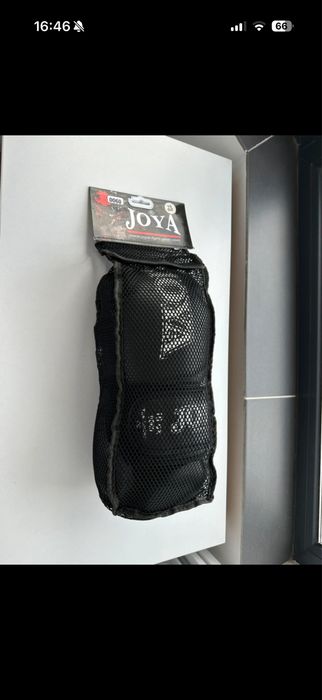 Manusi box / contact Joya