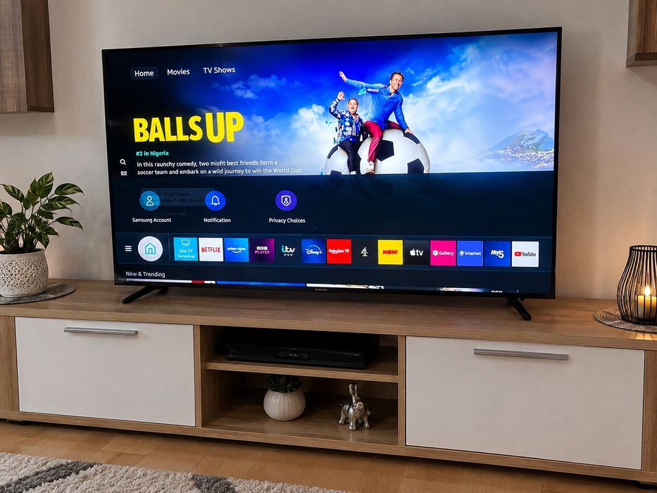 Televizoare Smart 4k uhd, 3D-uri, Sau Simple Full-hd. Impecabile Diferite Mărimi Mărci Disponibile. De la 81 Cm la 165 Cm. Cu Garanție și Bon Fiscal.