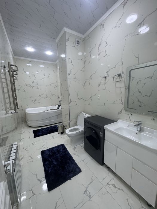 4/4/8 Ж.К.Дипломат!(напротив посольство России