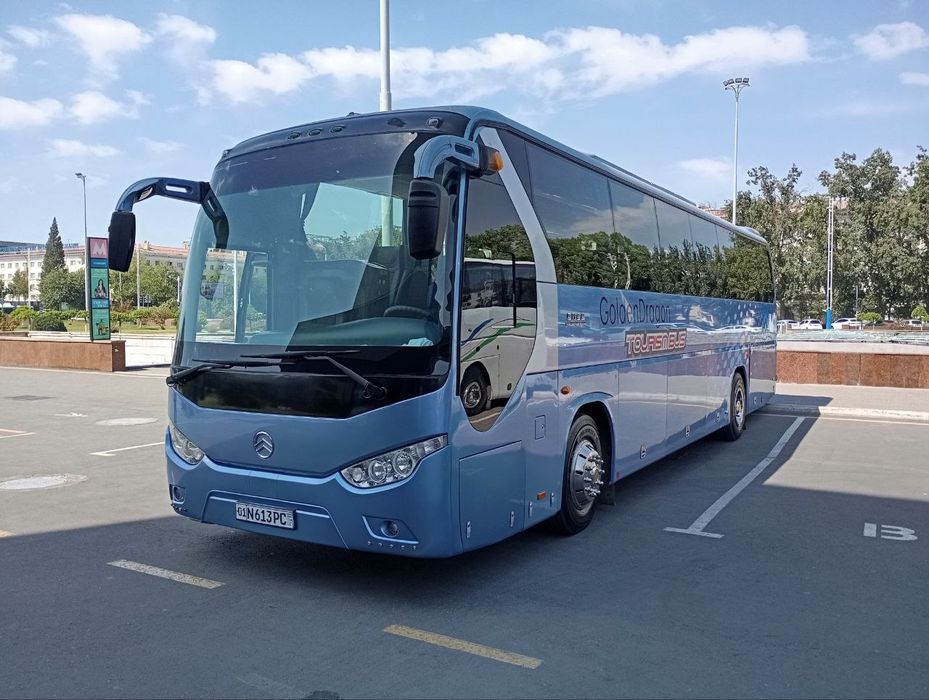 Golden dragon avtobus
