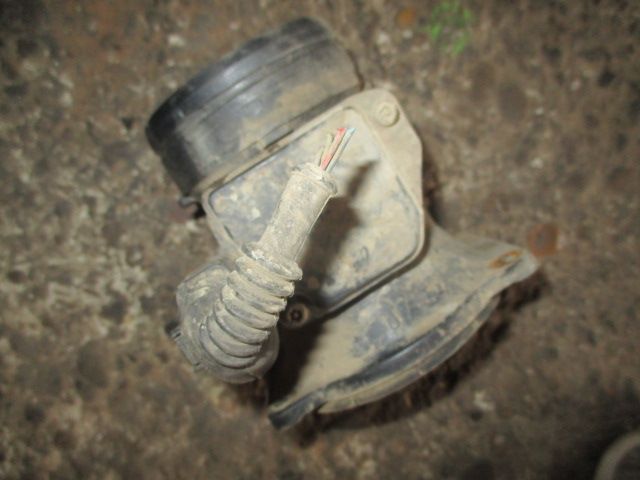 Debitmetru aer Octavia 1 golf 4 Seat A3 motor 1,6 benzina 8 valve BFQ