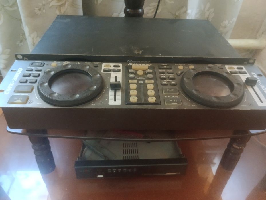 Pioneer CMX 3000