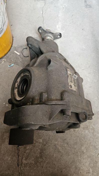 Заден диференциал F10 535d