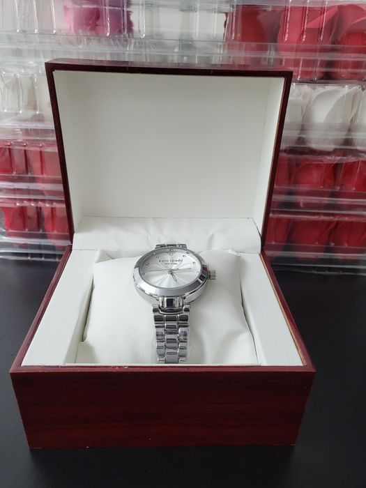 Часы для женщин от известных брендов