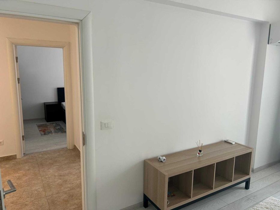 Inchiriez apartament cu 2 camere cu loc de parcare vizavi McDonald's