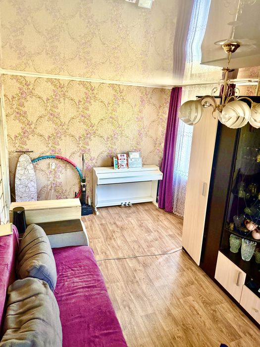 Продам 2 к кв на против Акимата