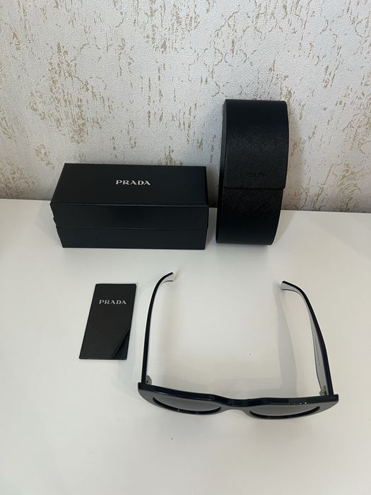 Prada дамски слънчеви очила
