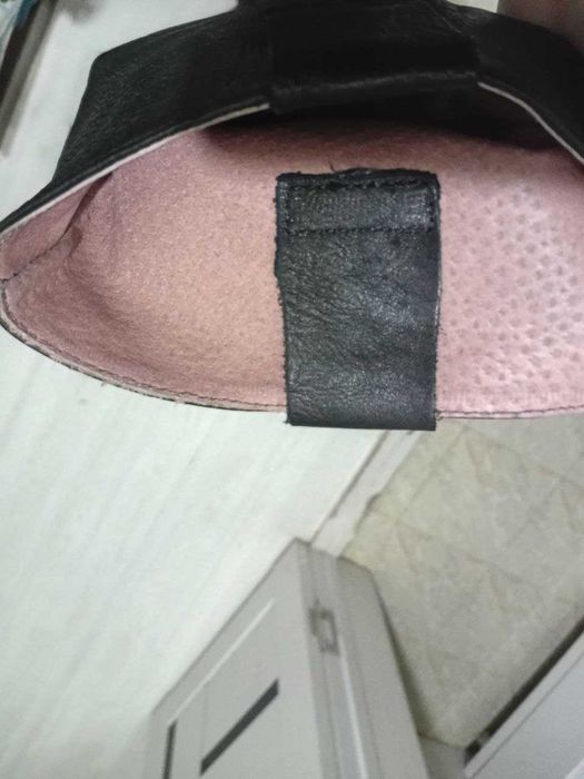 Продам кожаные сапоги