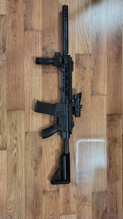 Super pusca HK 416d carabina de asalt 6mm,luneta,lumina led,demontabila,bile bonus !
