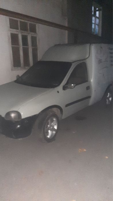 opel cambo srochniy sotiladi