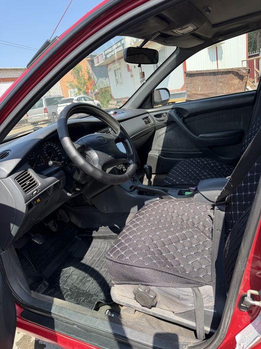 Продам Tayota Carina E