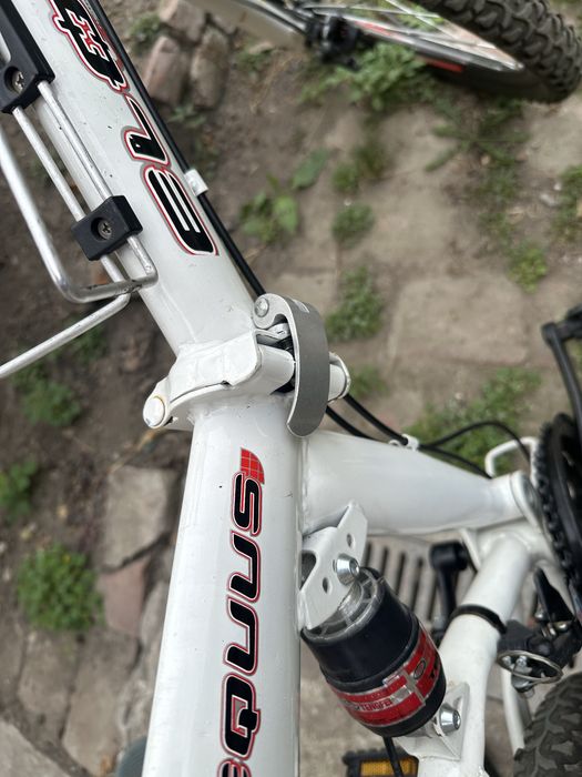 Vand bicicleta pliabila marimea S stare foarte buna