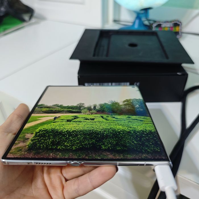 Телефон- таблет Huawei Xs 2 - с гаранция до 07.07.2025