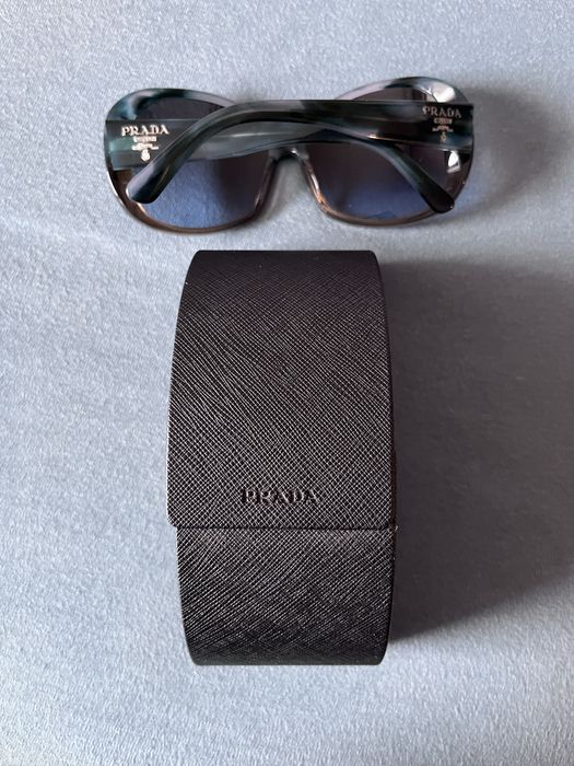 Дамски слънчеви очила PRADA, оригинални