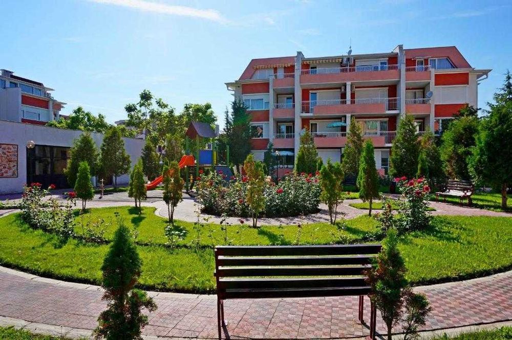 Под Наем Апартамент двустаен в затворен комплекс Sunny Ford