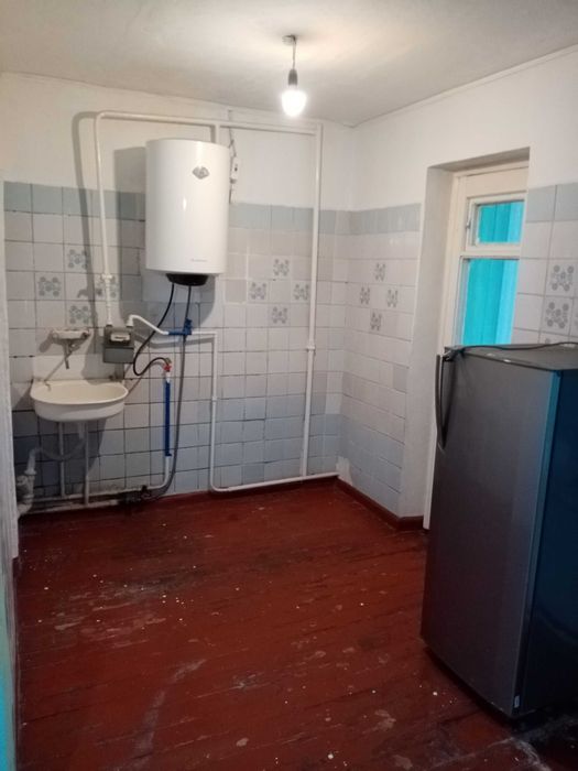 Uy arendaga beriladi 2 hona