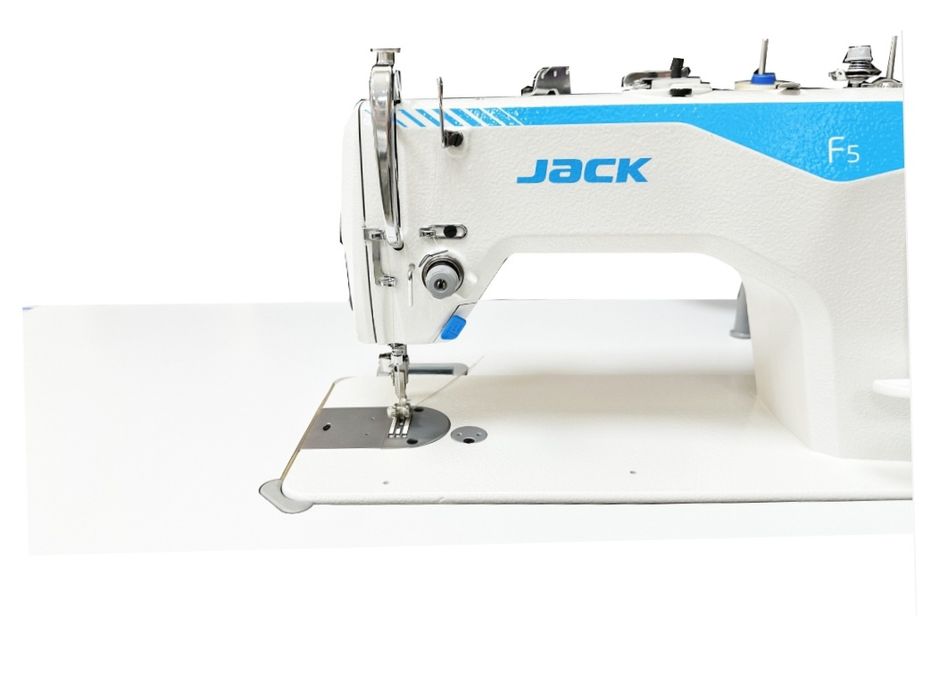 Продам швейную машинку