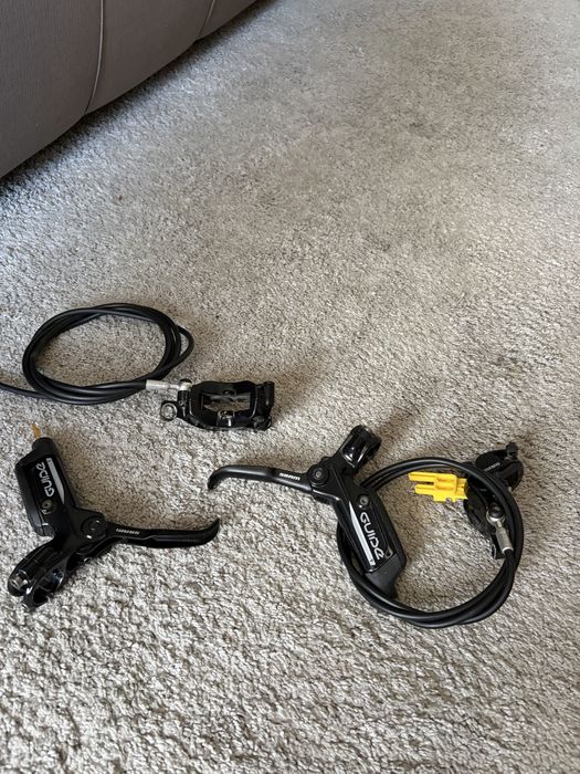 Set frâne Sram Guide T 4 pistoane
