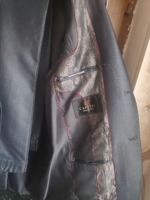 Эркаклар костюм шимлари сотилади