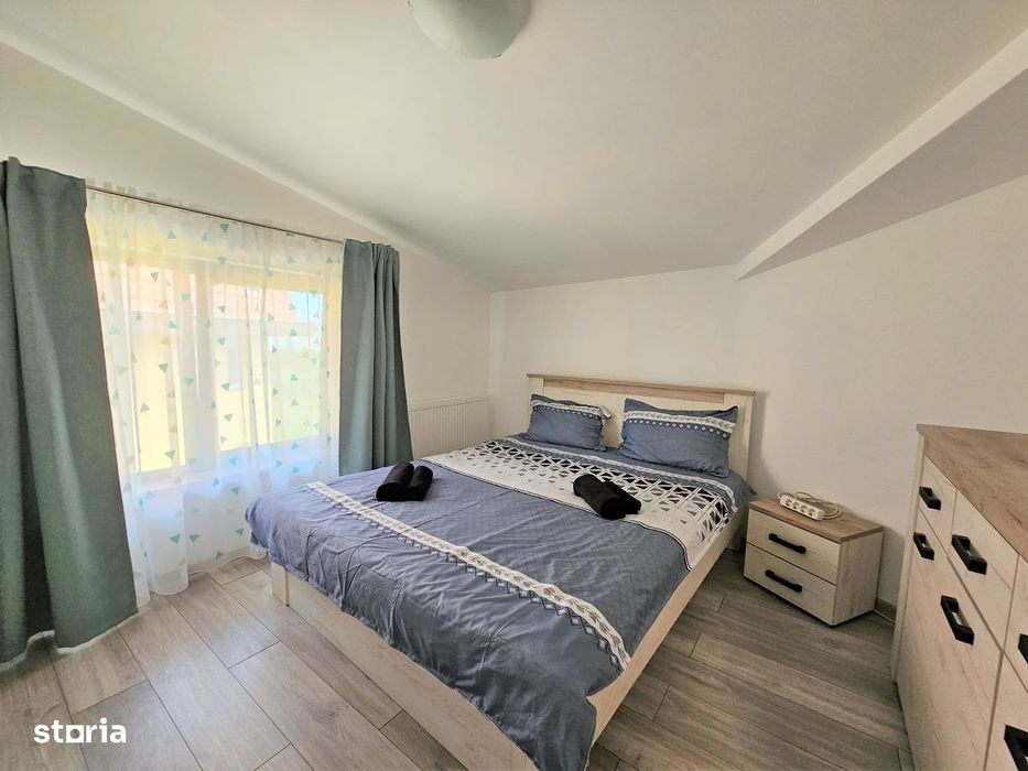 Apartament 7 camere, 200 mp, 3 niveluri, parcare- Borhanci