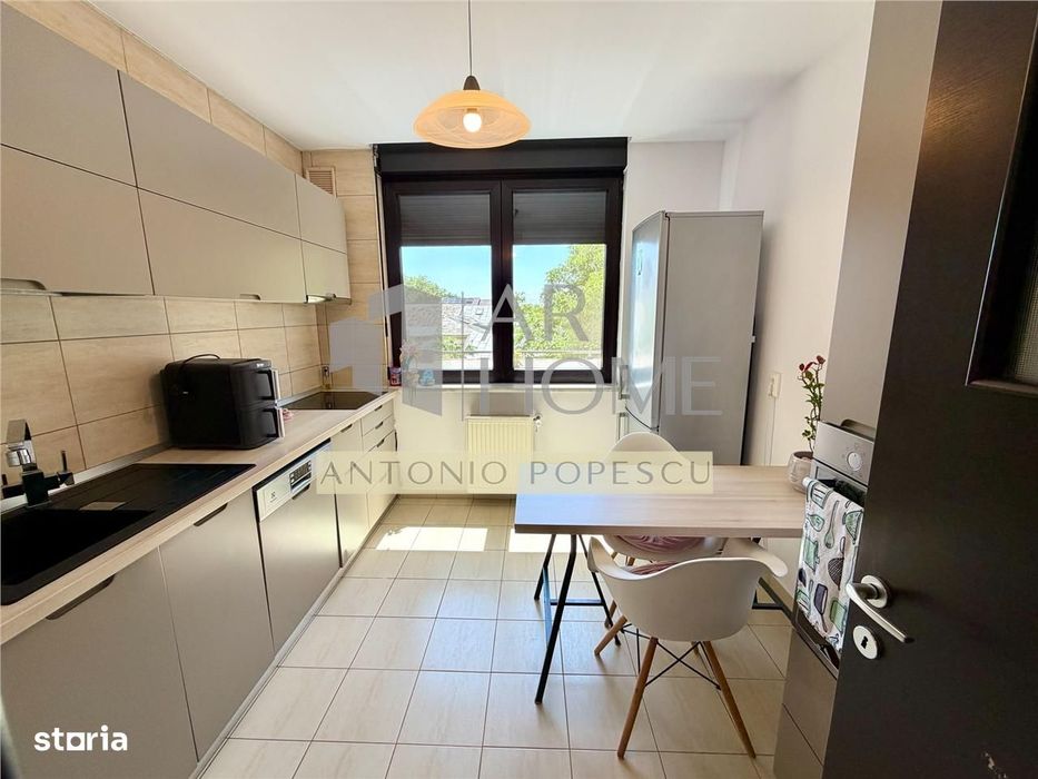 Apartament 2 camere, 2 bai, boxa si parcare,in Ploiesti, zona Nord
