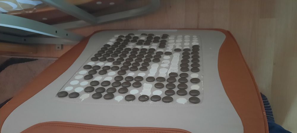 Pat masaj cu role jad si infrarosu. Ideal probleme coloana