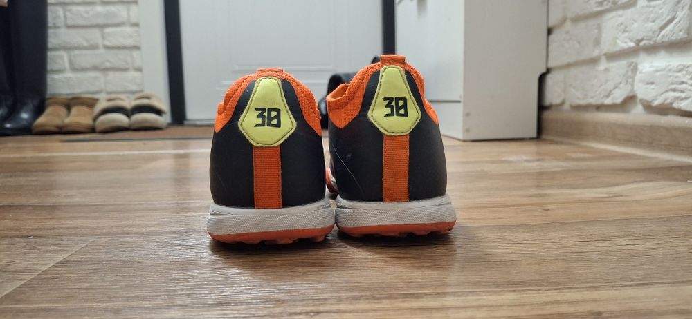 Сараканошки адидас