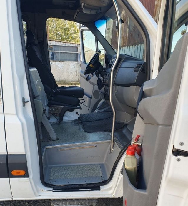 Transport de persoane,închirieri microbuze