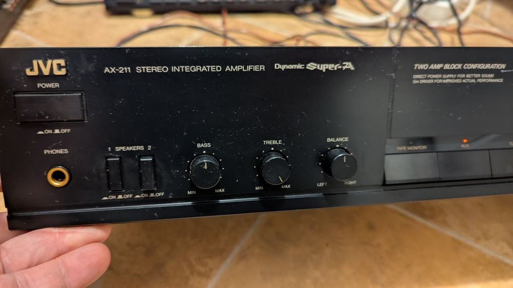 Amplificator JVC AX-211