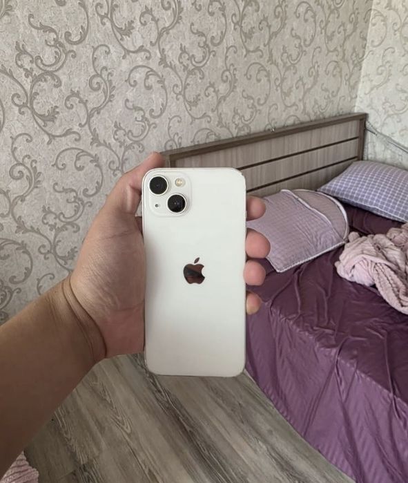 Продаю Iphone 13 white 128gb