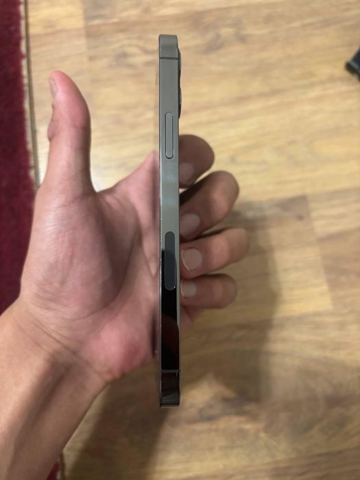 Айфон 12 про 77 акб состаяние отличное