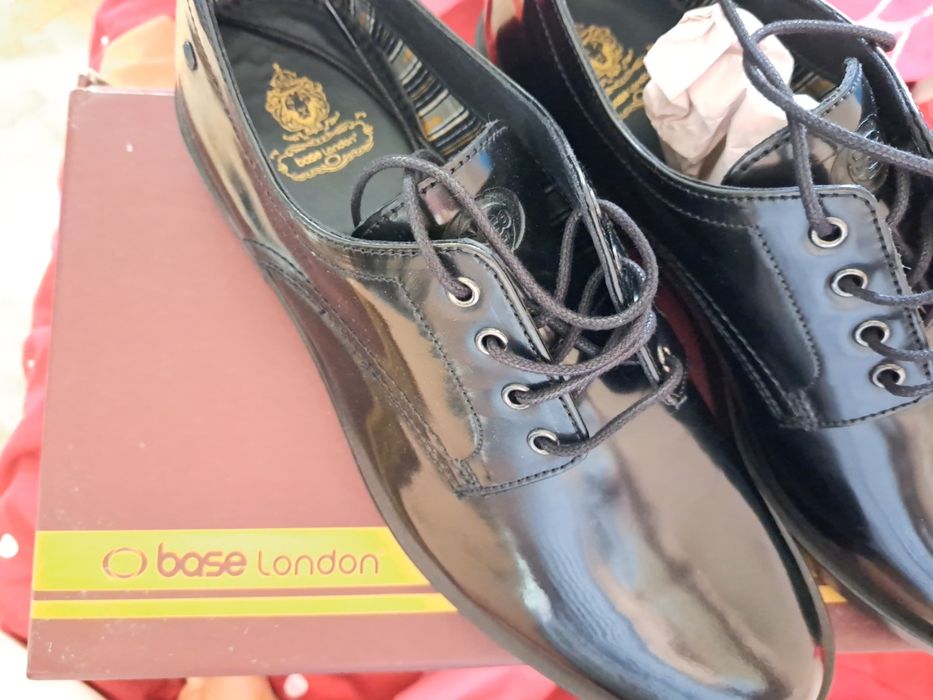 Официални обувки