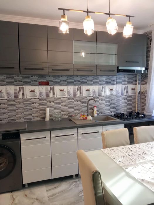 Vând apartament 0744192016