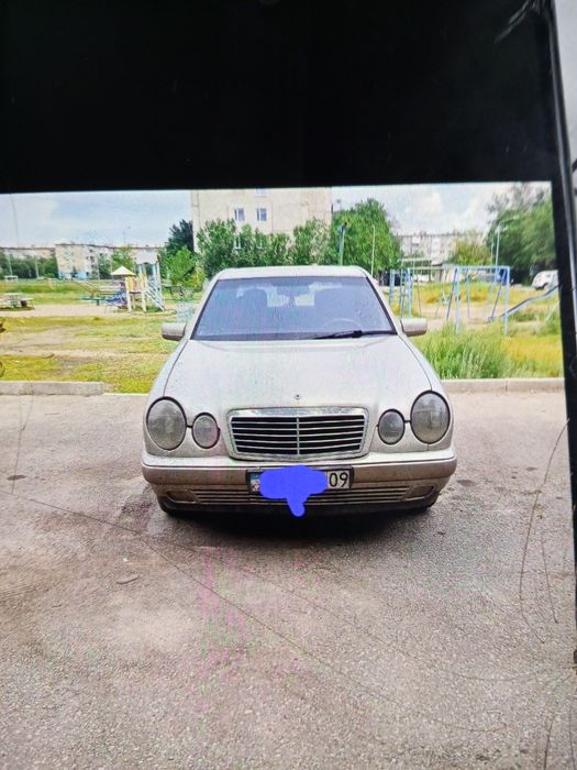 Срочно продам Мерседес