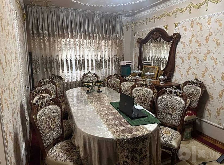 Юнусабад 16, 4/1/5, Не Торец 99м2+ Огород+ Подвал, Авто с навесом 2+
