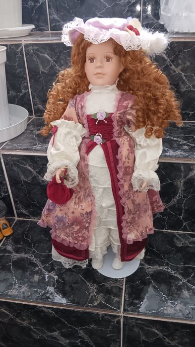 Порцеланови кукли