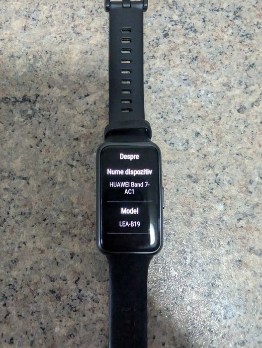 Brățară fitness Huawei Band 7