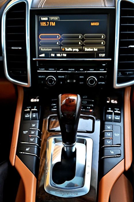 Vand Porshe Cayenne 2015 PCM