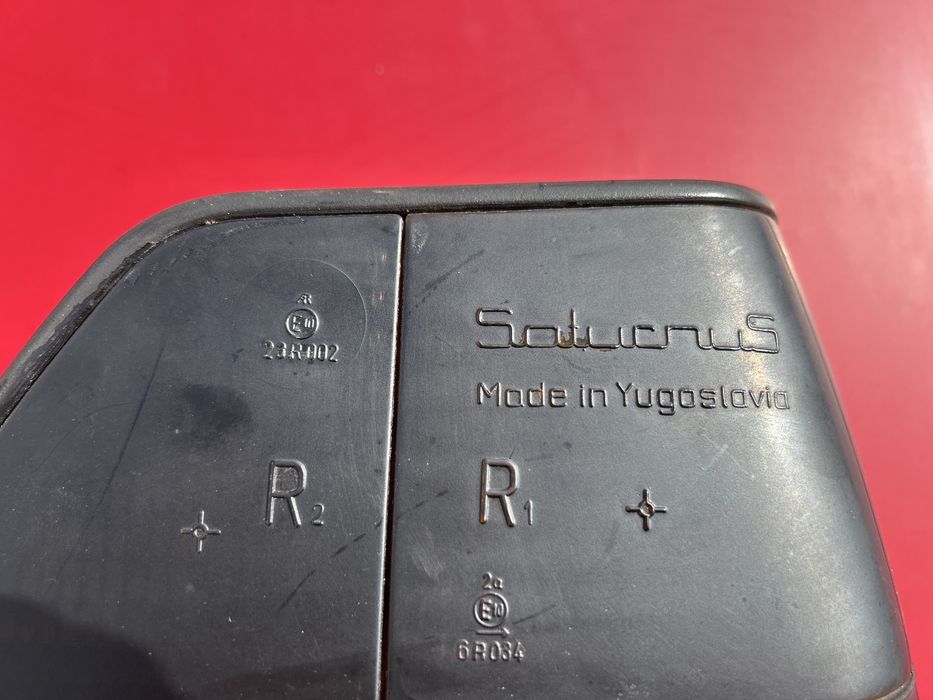 Черно червени стопове за голф 2