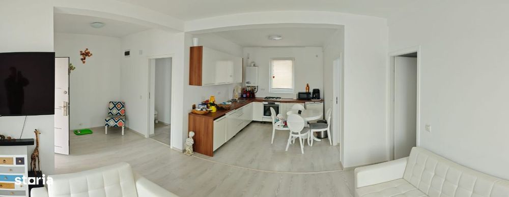 Apartament 4 camere de vanzare cart. Grigorescu, Oradea